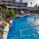 Mini Golf Estudio Terraza Privada Y Piscina Apartamento
